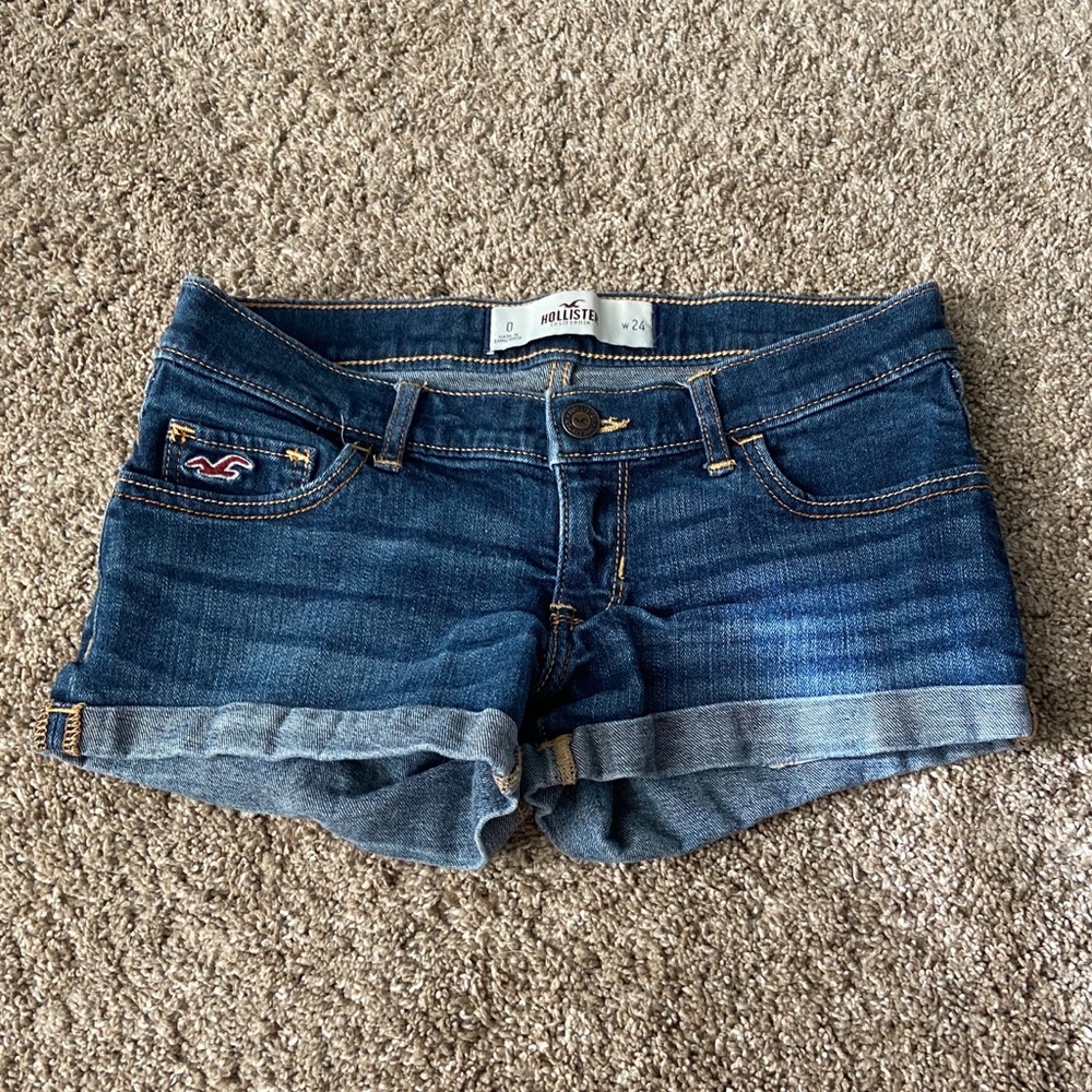 HOLLISTER women’s jean shorts